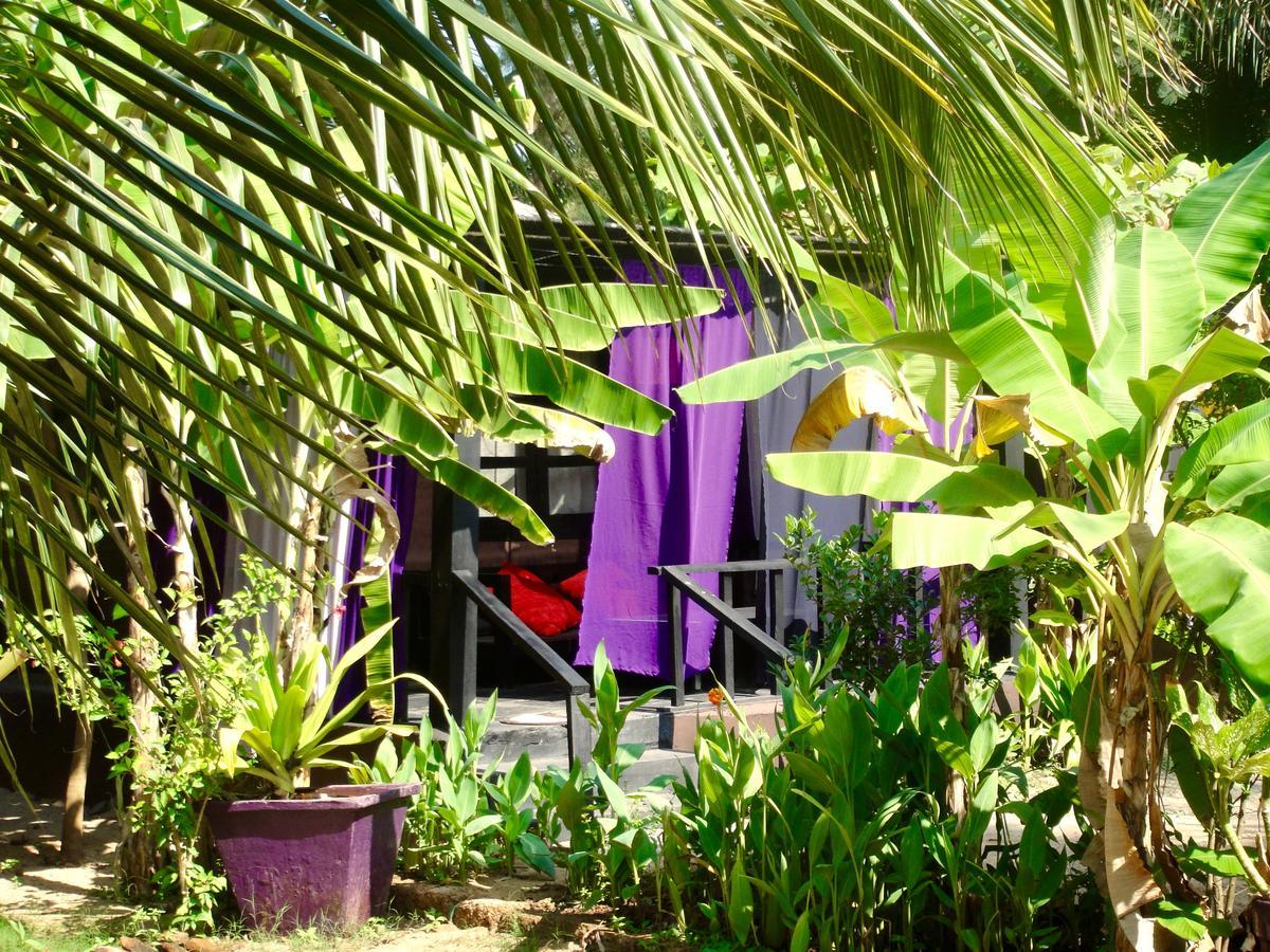 H2O Resort Agonda Buitenkant foto