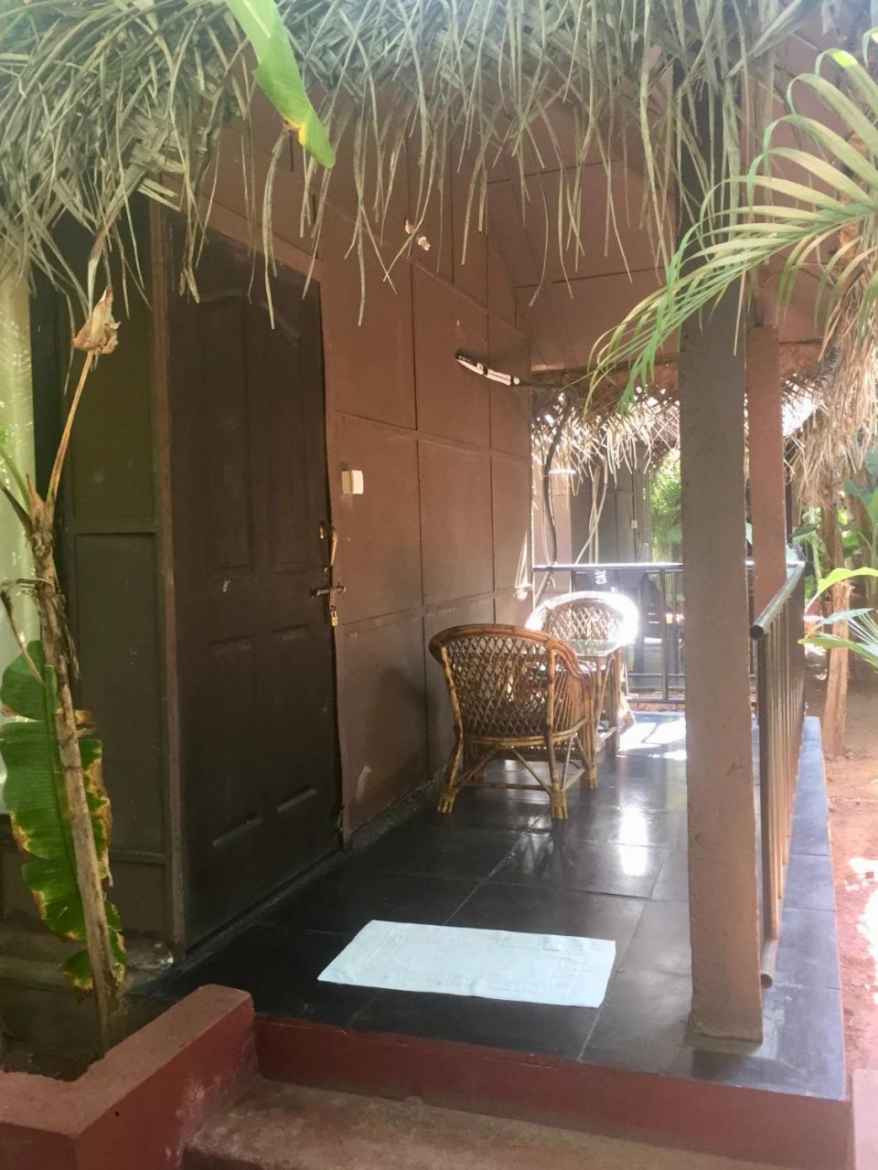 H2O Resort Agonda Buitenkant foto